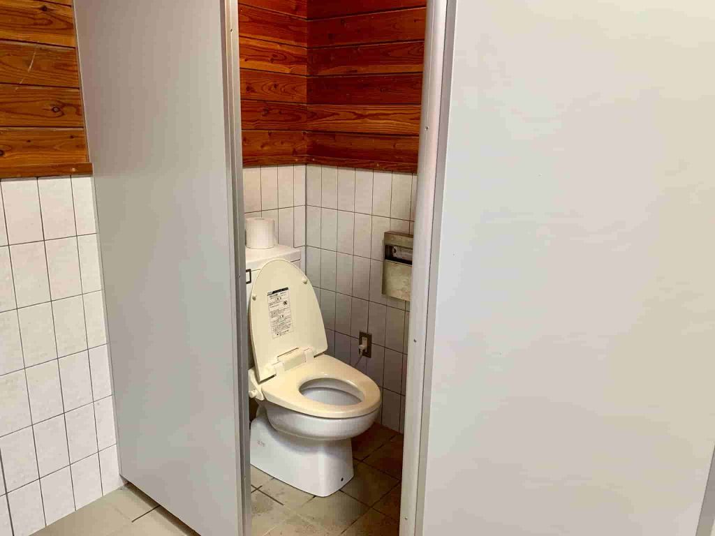 うるぎ星の森オートキャンプ場 トイレ